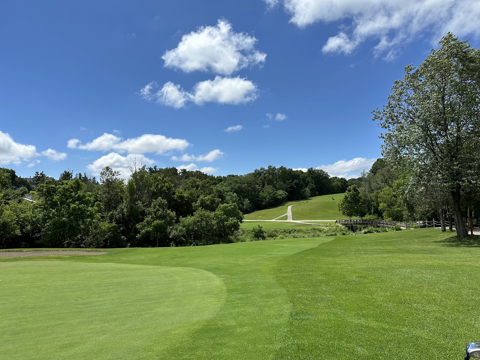 Uplands Golf & Ski Club